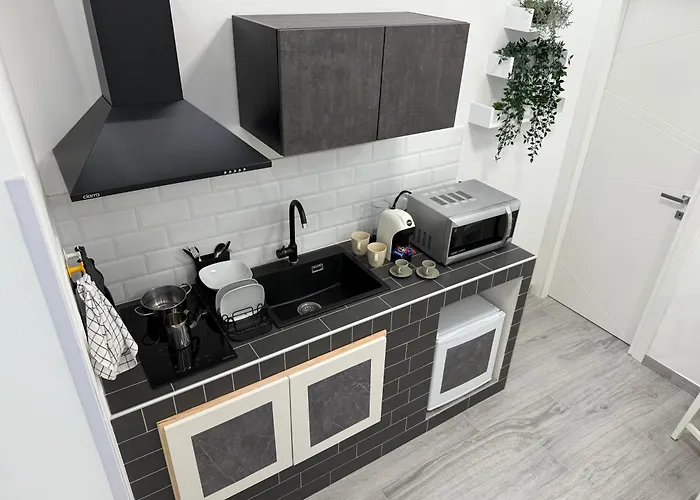 Ferienhaus Quartiere San Giovanni Nest A 1500 Mt Dal Colosseo *