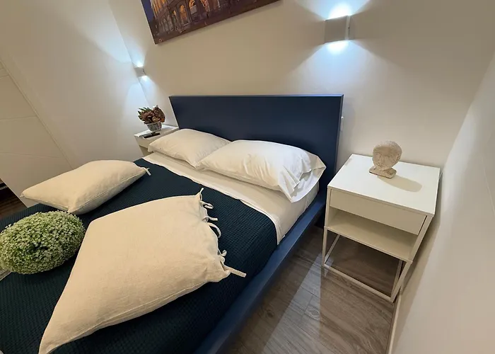 Quartiere San Giovanni Nest A 1500 Mt Dal Colosseo Ferienhaus *